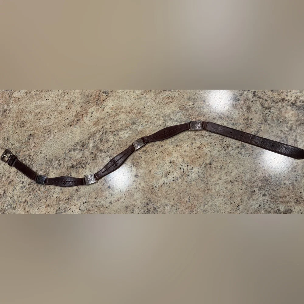 Vintage Fossil 1998 Brown and Silver Tone Leather Belt with Silver Buckle Size M